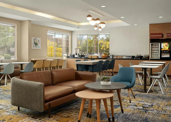 Towneplace Suites By Marriott San Diego Carlsbad / Vista