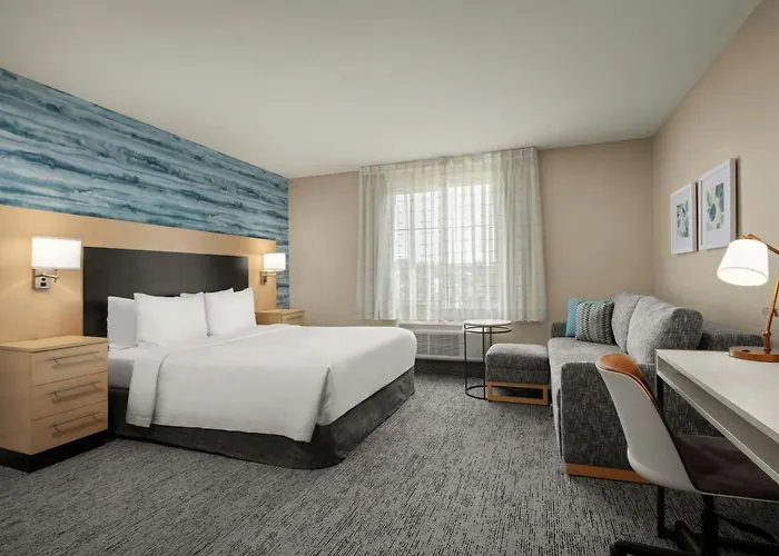 Towneplace Suites By Marriott San Diego Carlsbad / Vista